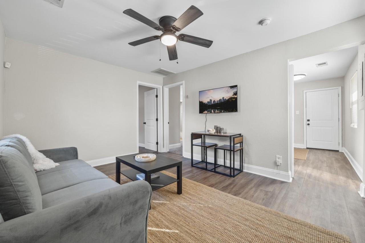Cozy 2-Bedroom Retreat W/Wi-Fi & Keurig Coffee Atlanta Exteriör bild